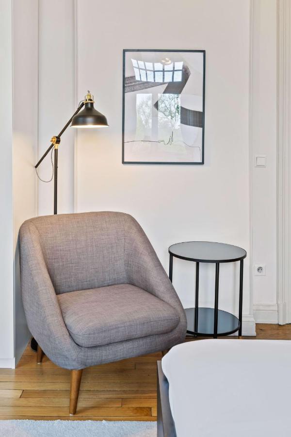 Charming With Balcony In Center Luxemburgo