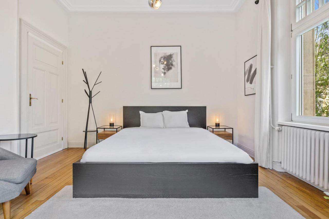 Charming With Balcony In Center Luxemburgo